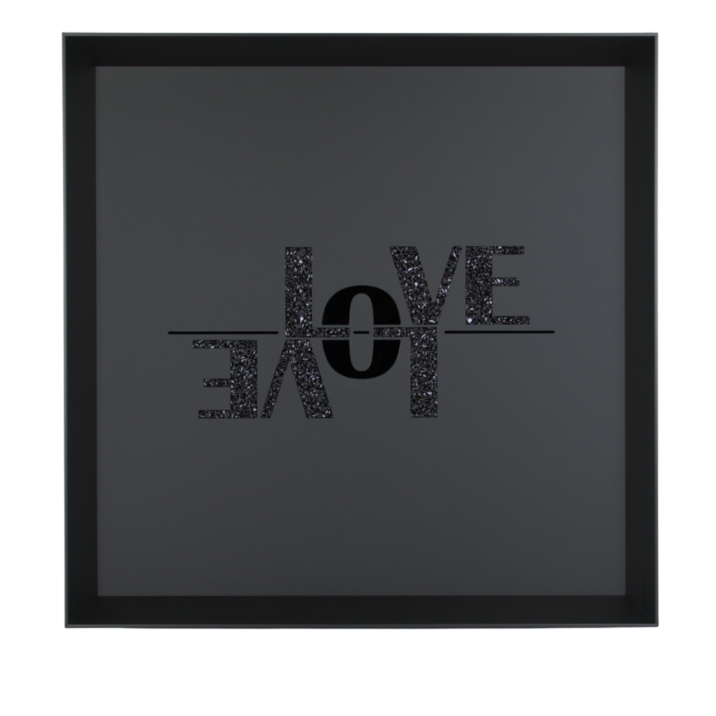 love-ii-line-1000-x-1000-px.png