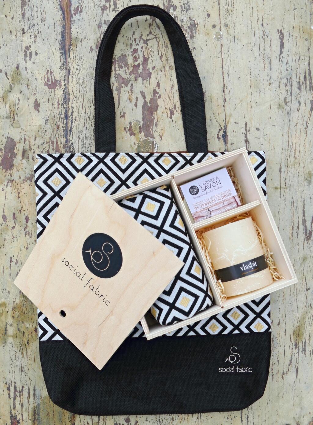 gift-box-jpg-1608052968.jpg