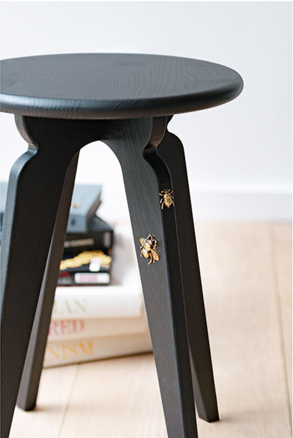 shop-tabouret-abeilles-copie-200-2-jpg-1594297218.jpg